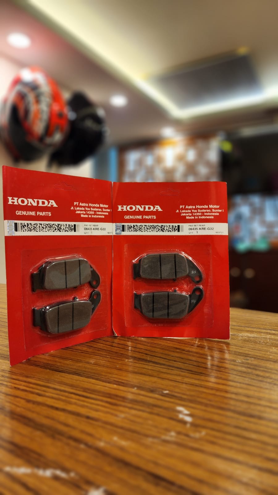 Product Image Honda CBR Genuine Rear Brake Pad (Indonesia)